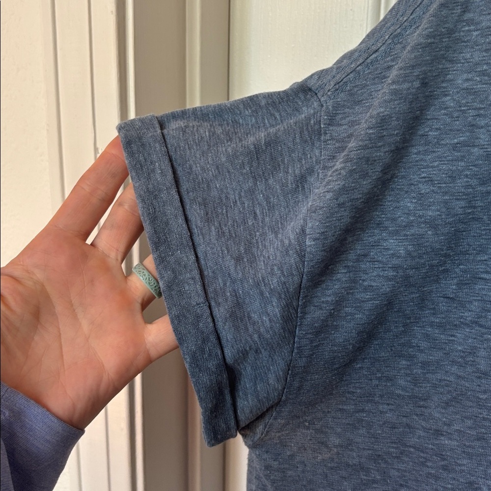 PRANA women’s tshirt - Picture 3 of 5